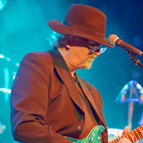 Party band guitarist
